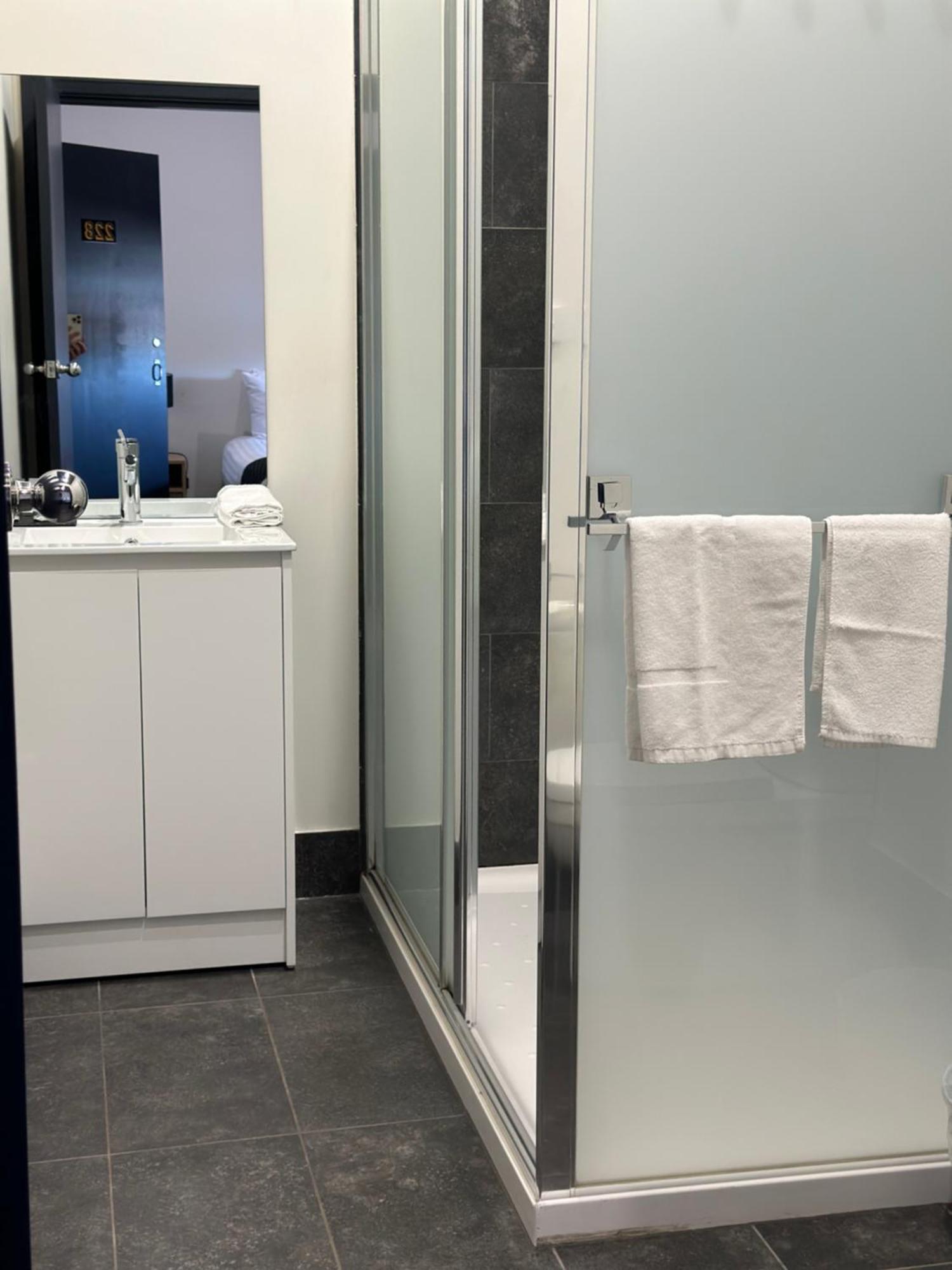 Romano'S Hotel & Suites Wagga Wagga Ngoại thất bức ảnh