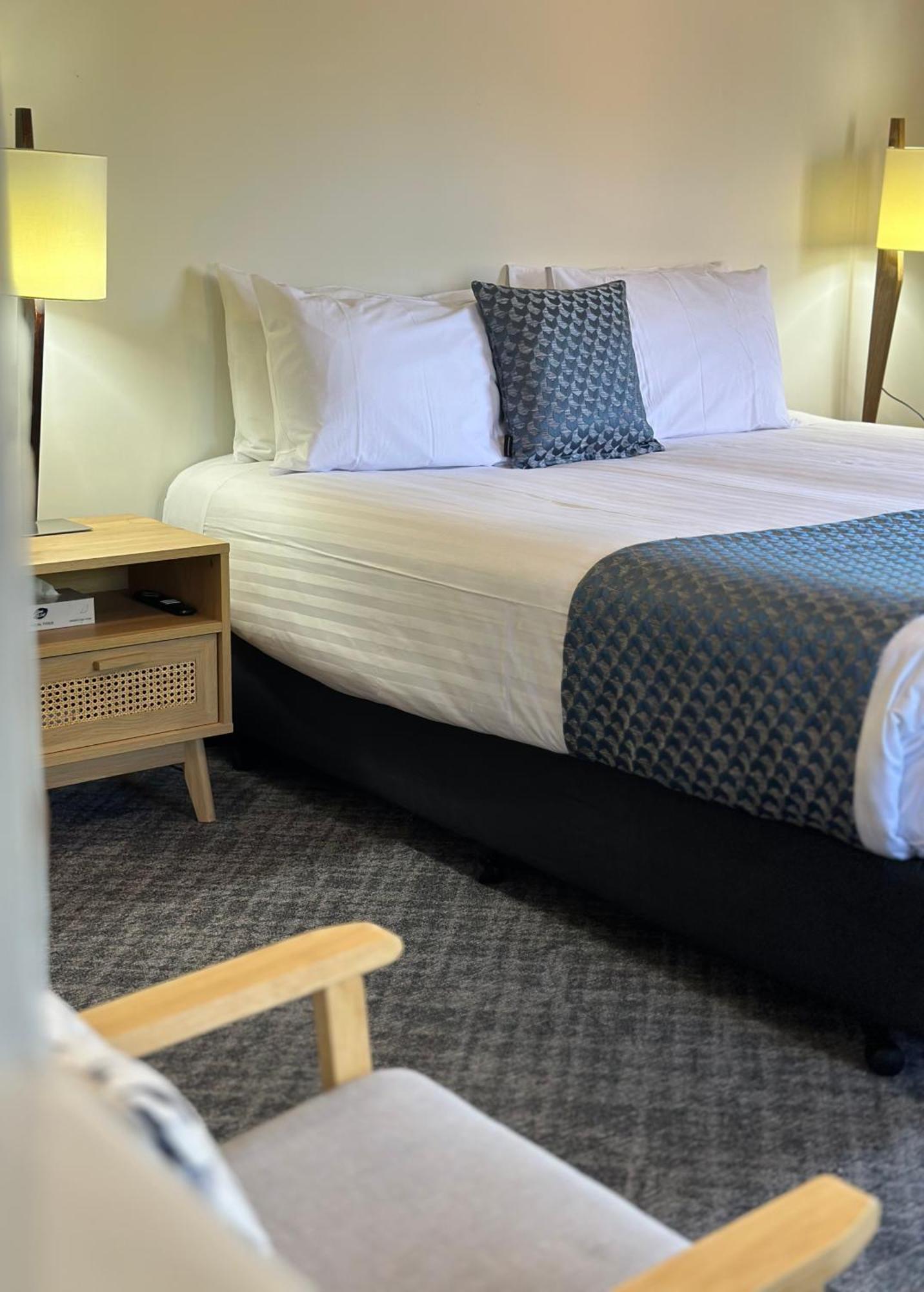 Romano'S Hotel & Suites Wagga Wagga Ngoại thất bức ảnh